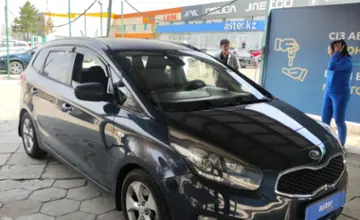 Kia Carens 2014 года за 8 000 000 тг. в Талдыкорган фото 3