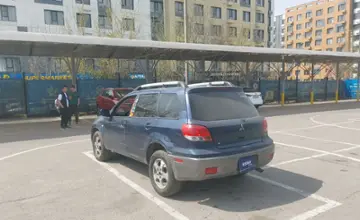 Mitsubishi Outlander 2003 года за 3 500 000 тг. в Алматы фото 4