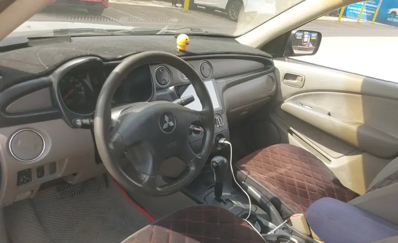 Mitsubishi Outlander 2003 года за 3 500 000 тг. в Алматы фото 5