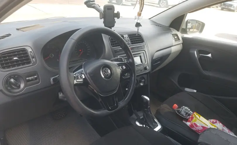 Volkswagen Polo 2016 года за 5 500 000 тг. в Алматы фото 5