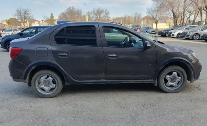 Renault Logan 2019 года за 3 000 000 тг. в Актобе фото 4
