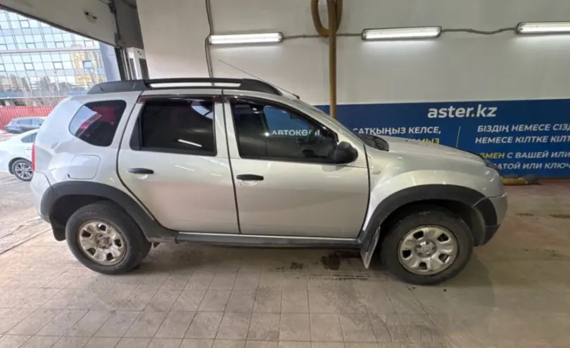 Renault Duster 2013 года за 4 200 000 тг. в Астана фото 4