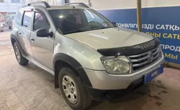 Renault Duster 2013 года за 4 500 000 тг. в Астана фото 3