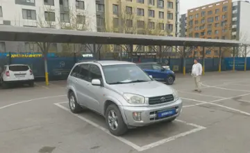 Toyota RAV4 2003 года за 3 000 000 тг. в Алматы фото 2