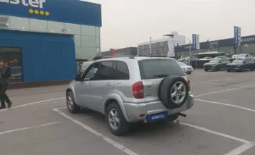 Toyota RAV4 2003 года за 3 000 000 тг. в Алматы фото 4