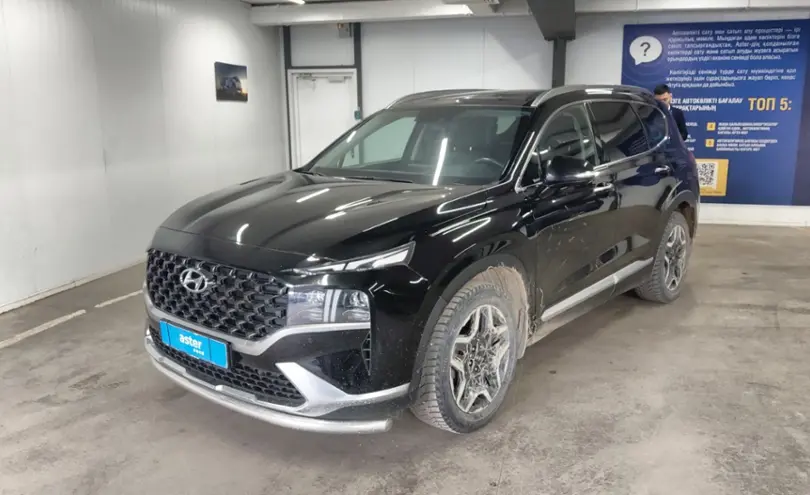 Hyundai Santa Fe 2021 года за 16 000 000 тг. в Астана