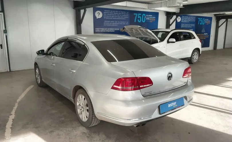 Volkswagen Passat 2014 года за 6 000 000 тг. в Астана фото 4
