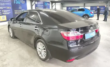 Toyota Camry 2016 года за 11 300 000 тг. в Астана фото 4