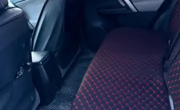 Toyota RAV4 2014 года за 10 000 000 тг. в Актобе фото 5