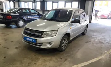 LADA (ВАЗ) Granta 2013 года за 2 500 000 тг. в Астана фото 1