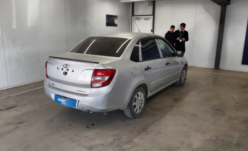LADA (ВАЗ) Granta 2013 года за 2 500 000 тг. в Астана фото 3