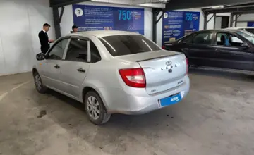 LADA (ВАЗ) Granta 2013 года за 2 500 000 тг. в Астана фото 4