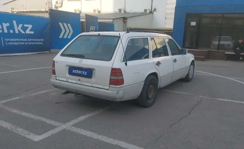 Mercedes-Benz E-Класс 1993 года за 1 500 000 тг. в Алматы фото 3