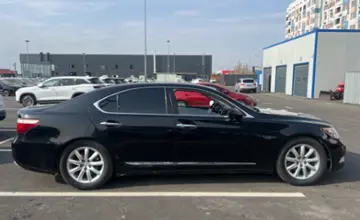 Lexus LS 2008 года за 6 000 000 тг. в Алматы фото 4