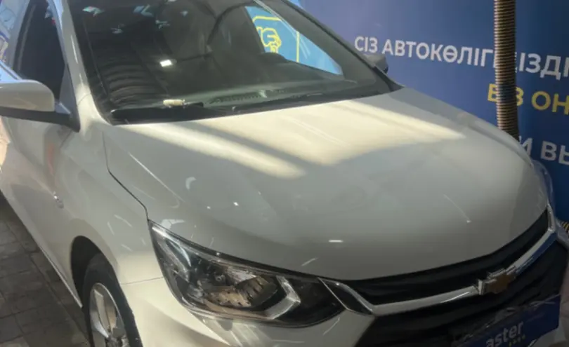 Chevrolet Onix 2023 года за 5 200 000 тг. в Астана фото 3