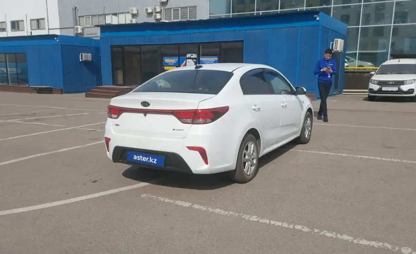 Kia Rio 2019 года за 6 000 000 тг. в Алматы фото 3
