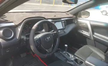 Toyota RAV4 2019 года за 10 500 000 тг. в Алматы фото 5