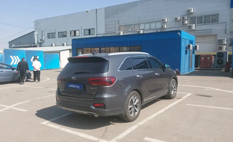Kia Sorento 2019 года за 11 500 000 тг. в Алматы фото 3