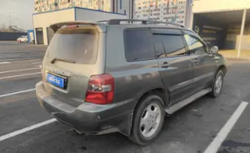 Toyota Highlander 2004 года за 9 500 000 тг. в Алматы