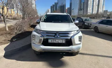 Mitsubishi Montero Sport 2022 года за 20 000 000 тг. в Астана фото 2