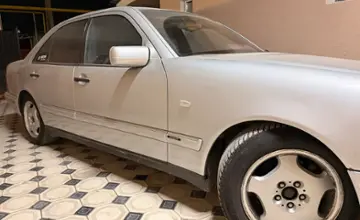 Mercedes-Benz E-Класс 1997 года за 3 000 000 тг. в Алматы фото 3
