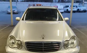 Mercedes-Benz C-Класс 2005 года за 3 500 000 тг. в Алматы фото 2