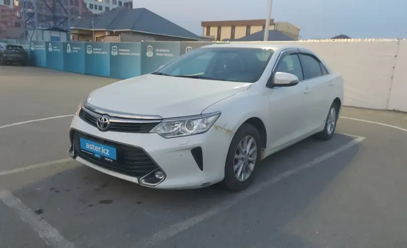 Toyota Camry 2017 года за 11 000 000 тг. в Шымкент