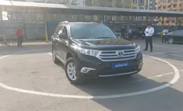 Toyota Highlander 2011 года за 12 800 000 тг. в Алматы фото 2