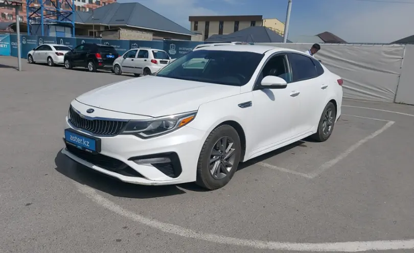Kia Optima 2018 года за 8 200 000 тг. в Шымкент