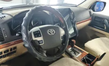 Toyota Land Cruiser 2014 года за 16 000 000 тг. в Астана фото 5