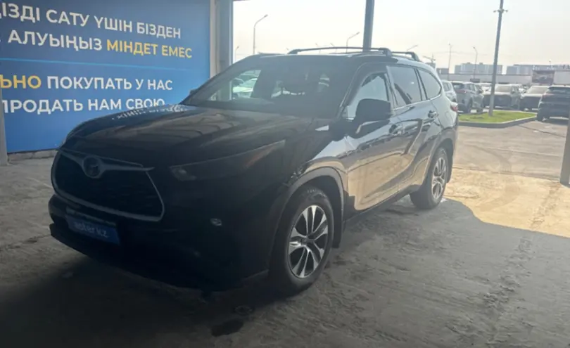 Toyota Highlander 2022 года за 20 000 000 тг. в Алматы