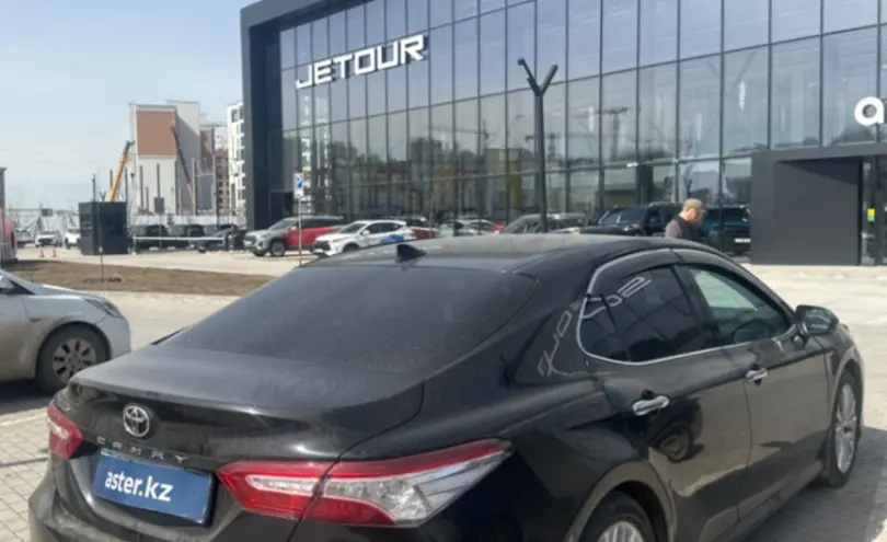 Toyota Camry 2020 года за 14 500 000 тг. в Астана фото 5