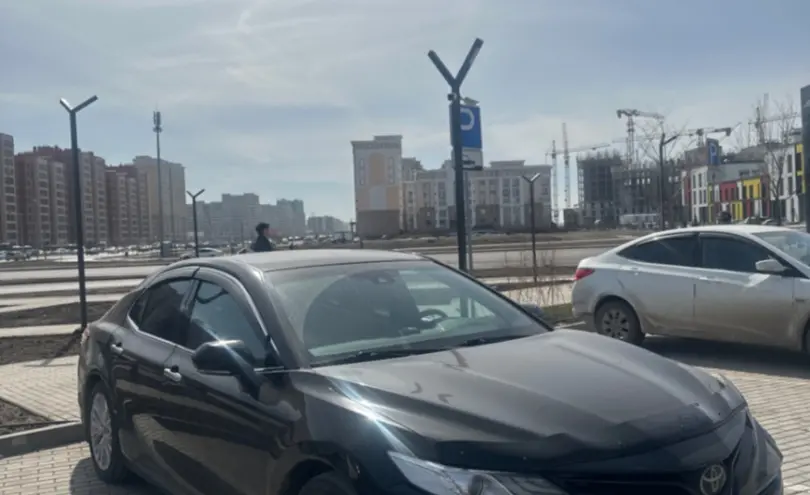 Toyota Camry 2020 года за 14 500 000 тг. в Астана фото 3