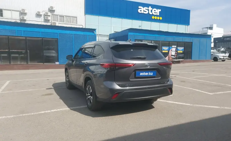 Toyota Highlander 2021 года за 18 000 000 тг. в Алматы фото 4