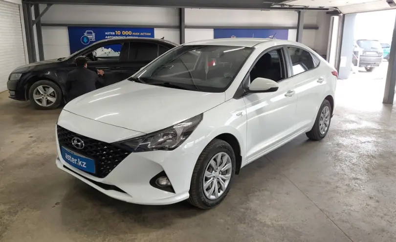 Hyundai Accent 2020 года за 6 500 000 тг. в Астана