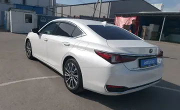 Lexus ES 2018 года за 18 000 000 тг. в Шымкент фото 4