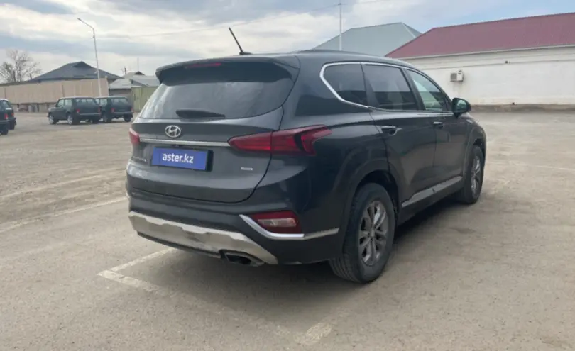 Hyundai Santa Fe 2020 года за 15 000 000 тг. в Кызылорда фото 5