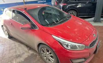Kia Ceed 2013 года за 4 500 000 тг. в Астана фото 3