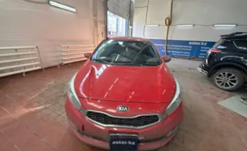 Kia Ceed 2013 года за 4 500 000 тг. в Астана фото 2