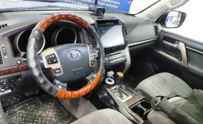 Toyota Land Cruiser 2008 года за 18 000 000 тг. в Астана фото 5