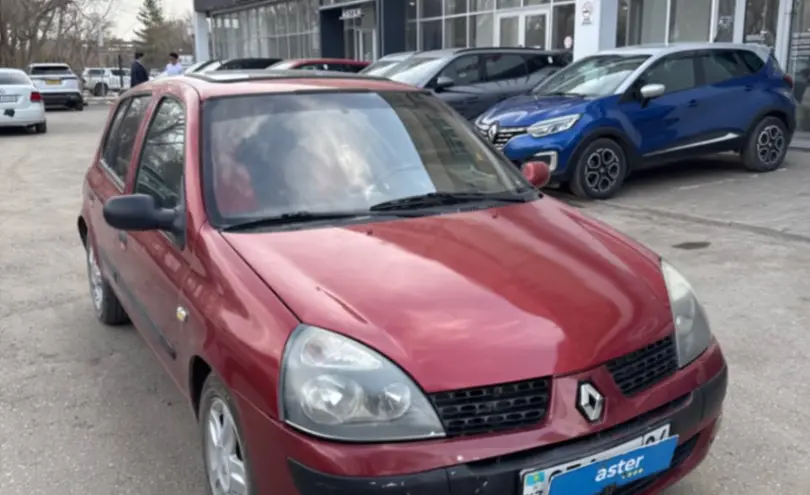 Renault Clio 2004 года за 2 000 000 тг. в Актобе фото 3