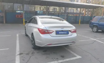 Hyundai Sonata 2010 года за 5 200 000 тг. в Алматы фото 4