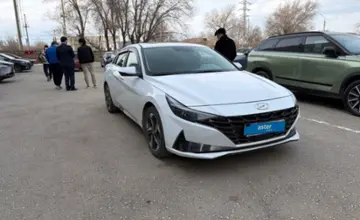 Hyundai Elantra 2022 года за 10 500 000 тг. в Актобе фото 3