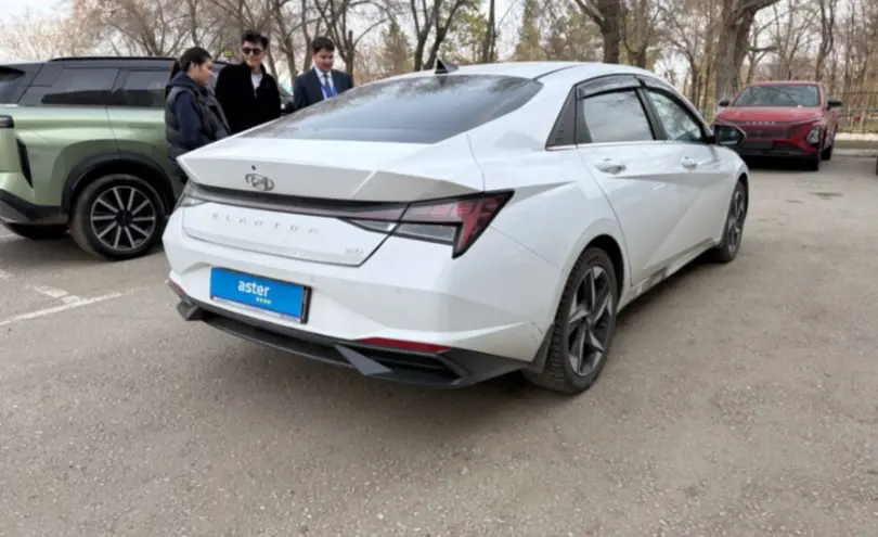 Hyundai Elantra 2022 года за 10 500 000 тг. в Актобе фото 5