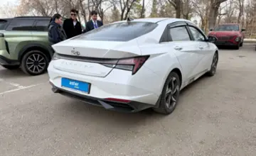 Hyundai Elantra 2022 года за 10 500 000 тг. в Актобе