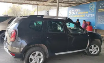 Renault Duster 2015 года за 4 000 000 тг. в Алматы фото 4