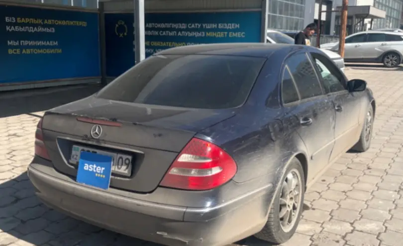 Mercedes-Benz E-Класс 2002 года за 3 500 000 тг. в Караганда фото 5