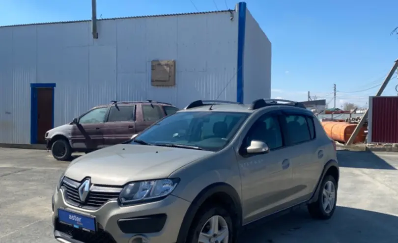 Renault Sandero 2015 года за 4 500 000 тг. в Атырау