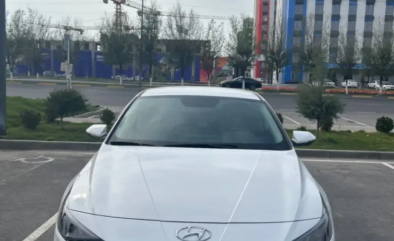 Hyundai Elantra 2023 года за 10 000 000 тг. в Шымкент фото 2