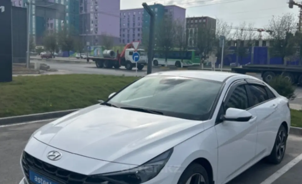Hyundai Elantra 2023 года за 10 000 000 тг. в Шымкент